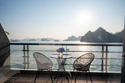 Cruise Lan Ha Bay 2 Day 1 Night pick-up from Hanoi – Photos 12